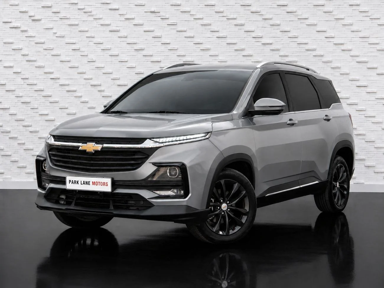 2025 Chevrolet Captiva LS, silber, 39.283 km, Import VAE — Foto 1