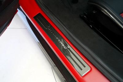 2024 Ferrari 296 GTS, rot, 60 km, Import VAE — Foto 11 z 20
