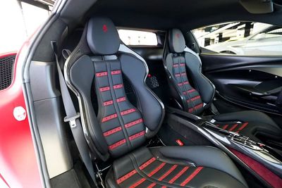 2024 Ferrari 296 GTS, rot, 60 km, Import VAE — Foto 16 z 20