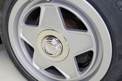 1987 Ferrari Testarossa, blau, 24.000 km, Import VAE — Foto 11 z 16
