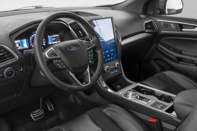 2023 Ford Edge ST, silber, 77.050 km, Import VAE — Foto 10 z 15