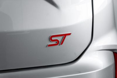 2023 Ford Edge ST, silber, 77.050 km, Import VAE — Foto 14 z 15