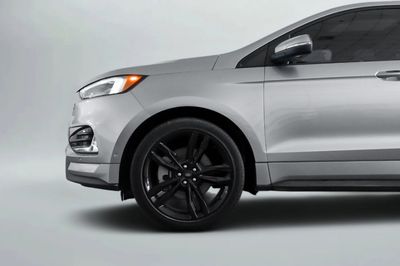 2023 Ford Edge ST, silber, 77.050 km, Import VAE — Foto 6 z 15