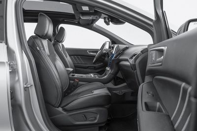 2023 Ford Edge ST, silber, 77.050 km, Import VAE — Foto 7 z 15