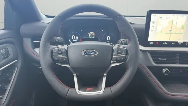2027 Ford Explorer Active w/100A Pkg 4WD, grau, 0 km, Import Kanada — Foto 12 z 20