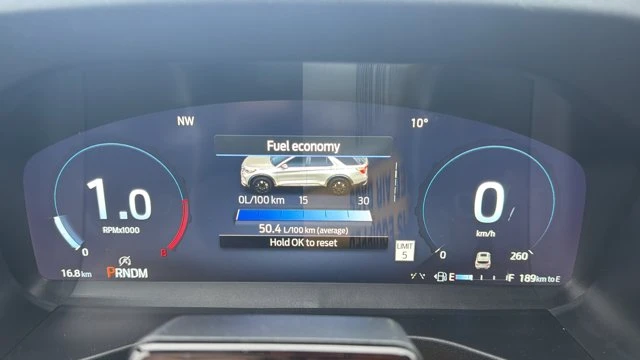 2027 Ford Explorer Active w/100A Pkg 4WD, grau, 0 km, Import Kanada — Foto 13 z 20