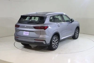 2026 Ford Territory TREND, silber, 9.646 km, Import VAE — Foto 2 z 16