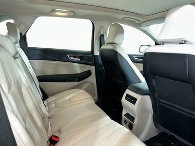 2023 Ford Edge TITANIUM, blau, 14.700 km, Import VAE — Foto 10 z 13