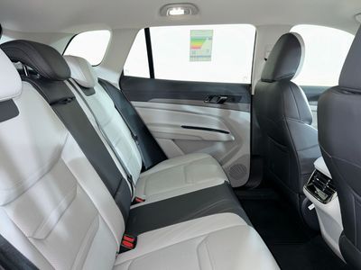 2025 Ford Territory TREND, blau, 17.728 km, Import VAE — Foto 10 z 13