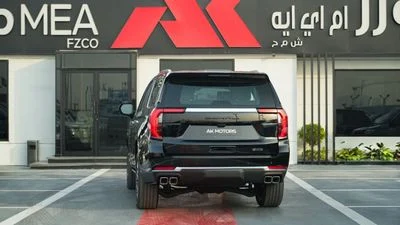 2026 GMC Yukon DENALI, schwarz, 0 km, Import VAE — Foto 4 z 17