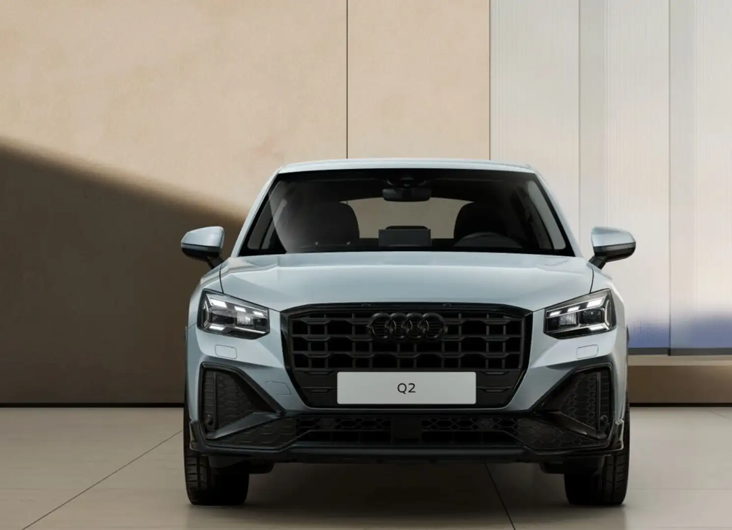 2026 Audi Q2, schwarz, 1 km, Italien — Foto 1