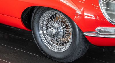 1967 Jaguar E-TYPE, rot, 80.105 km, Import VAE — Foto 13 z 16