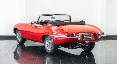 1967 Jaguar E-TYPE, rot, 80.105 km, Import VAE — Foto 4 z 16