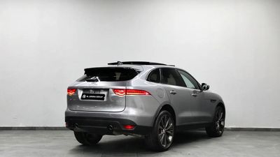 2020 Jaguar F-PACE PRESTIGE, grau, 61.949 km, Import VAE — Foto 6 z 14