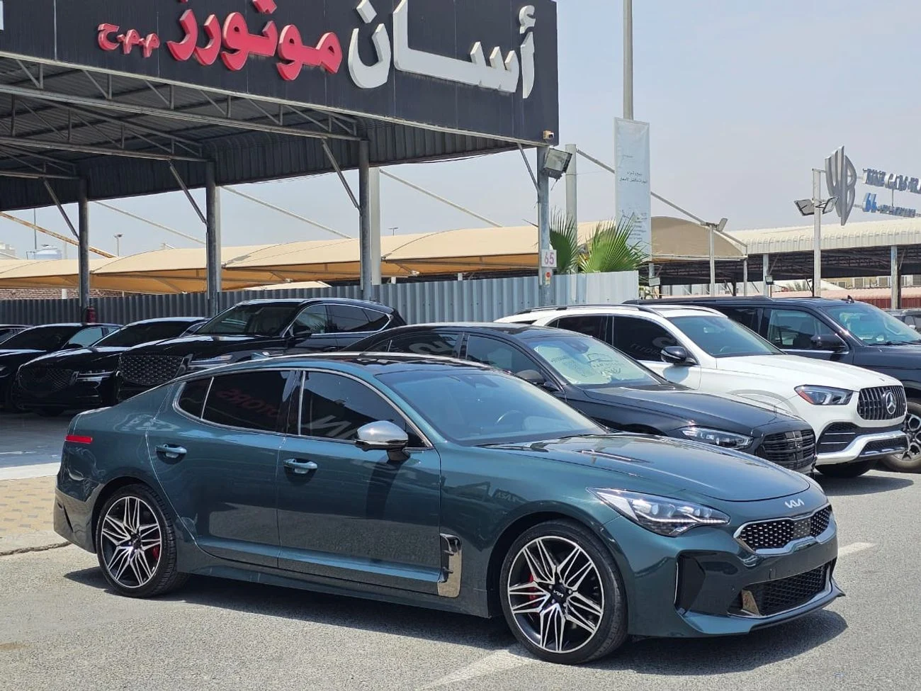 2022 Kia Stinger GT, grün, 52.000 km, Import VAE — Foto 1