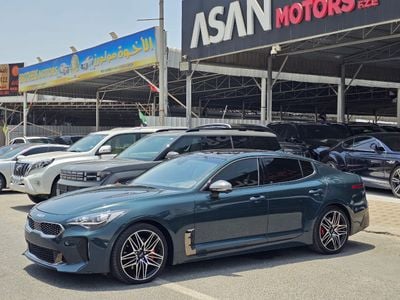2022 Kia Stinger GT, grün, 52.000 km, Import VAE — Foto 3 z 16