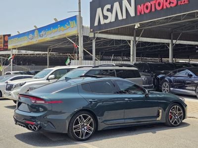 2022 Kia Stinger GT, grün, 52.000 km, Import VAE — Foto 4 z 16
