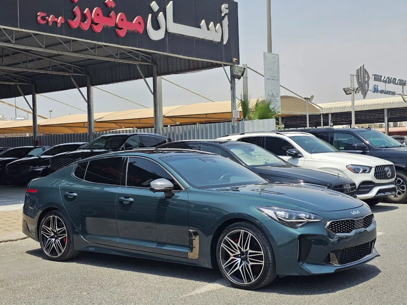 2023 Kia Stinger GT, grün, 39.000 km, Import VAE — Foto 1
