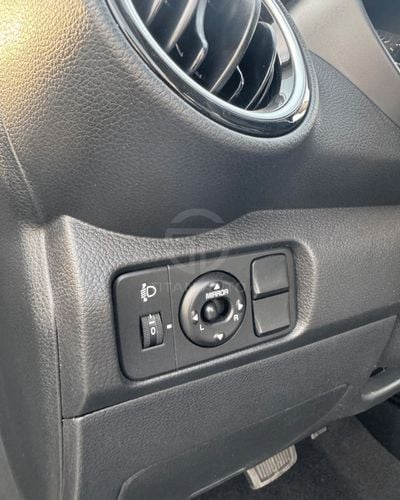 2025 Kia Pegas EX, gold, 0 km, Import VAE — Foto 7 z 27