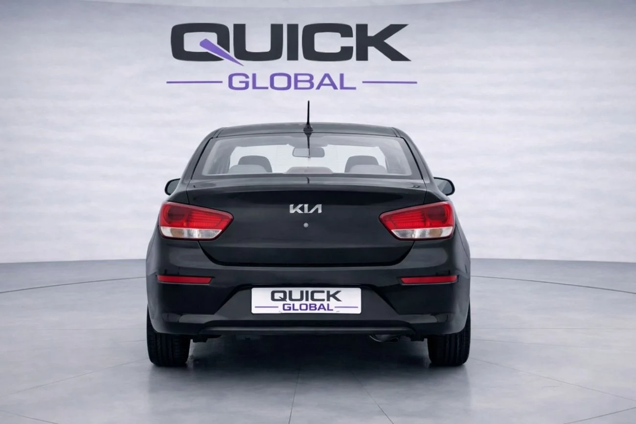 2022 Kia Pegas EX, schwarz, 100.000 km, Import VAE — Foto 1