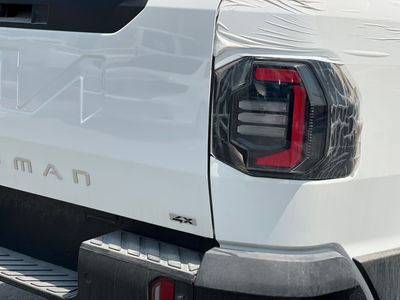 2026 Kia Tasman EX, weiß, 0 km, Import VAE — Foto 11 z 24