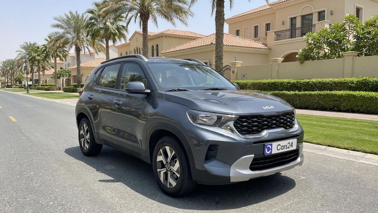 2024 Kia Sonet EX, grau, 72.724 km, Import VAE — Foto 1