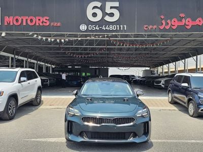2022 Kia Stinger GT, grün, 33.000 km, Import VAE — Foto 2 z 16