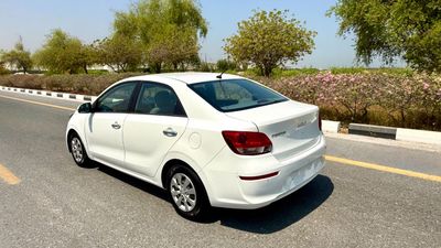 2023 Kia Pegas EX, weiß, 83.000 km, Import VAE — Foto 16 z 16