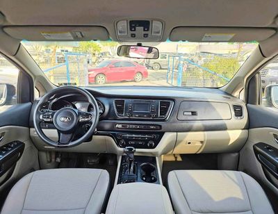 2017 Kia Sedona, grau, 98.716 km, Import VAE — Foto 10 z 14