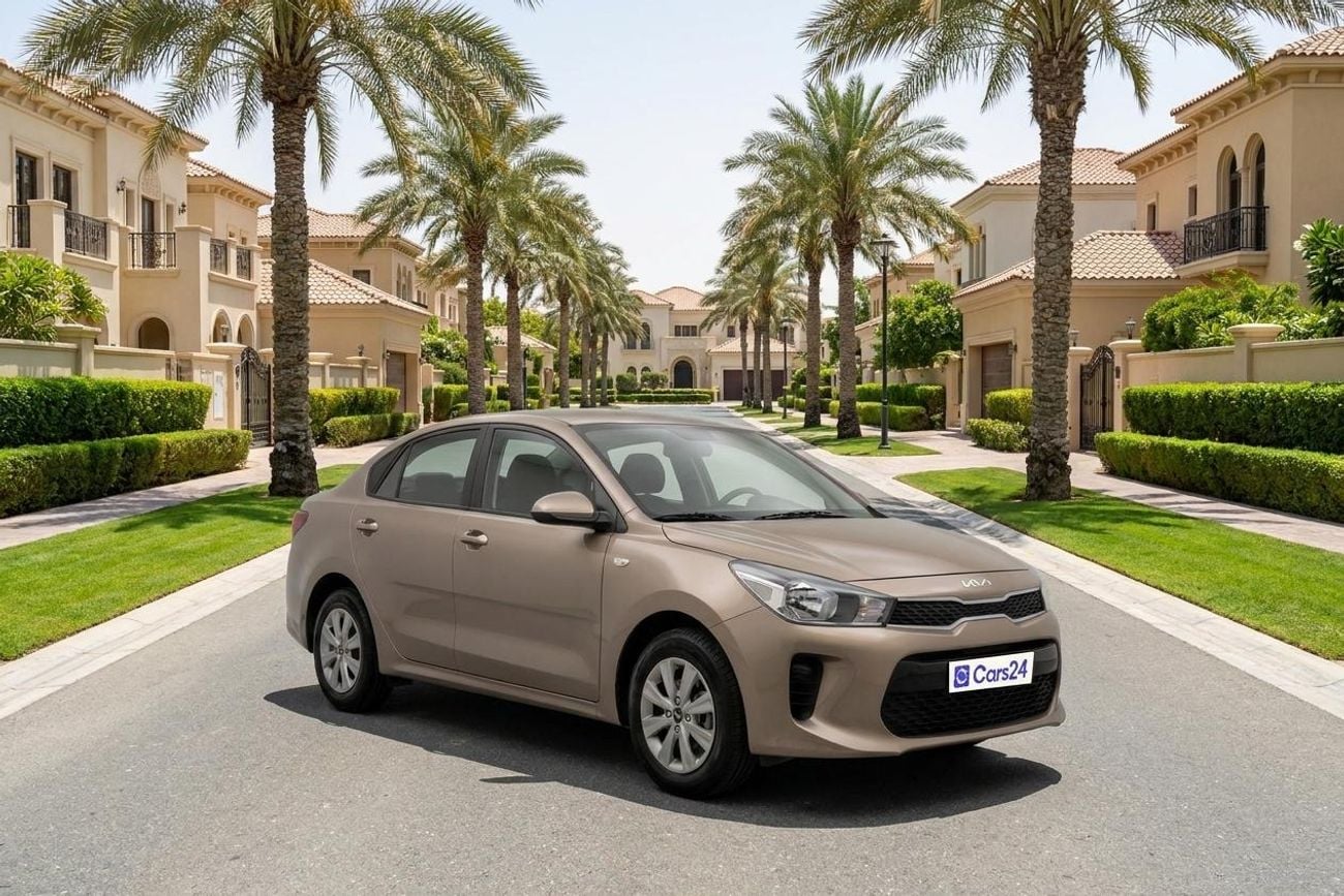 2024 Kia Pegas LX, gold, 47.395 km, Import VAE — Foto 1