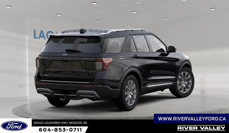 2027 Ford Explorer Platinum, schwarz, 0 km, Import Kanada — Foto 3 z 3