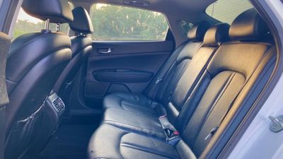 2020 Kia Optima EX, weiß, 72.000 km, Import VAE — Foto 12 z 16