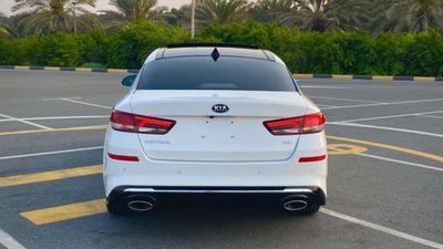 2020 Kia Optima EX, weiß, 72.000 km, Import VAE — Foto 9 z 16
