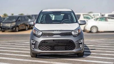 2023 Kia Picanto LX, silber, 0 km, Import VAE — Foto 3 z 17