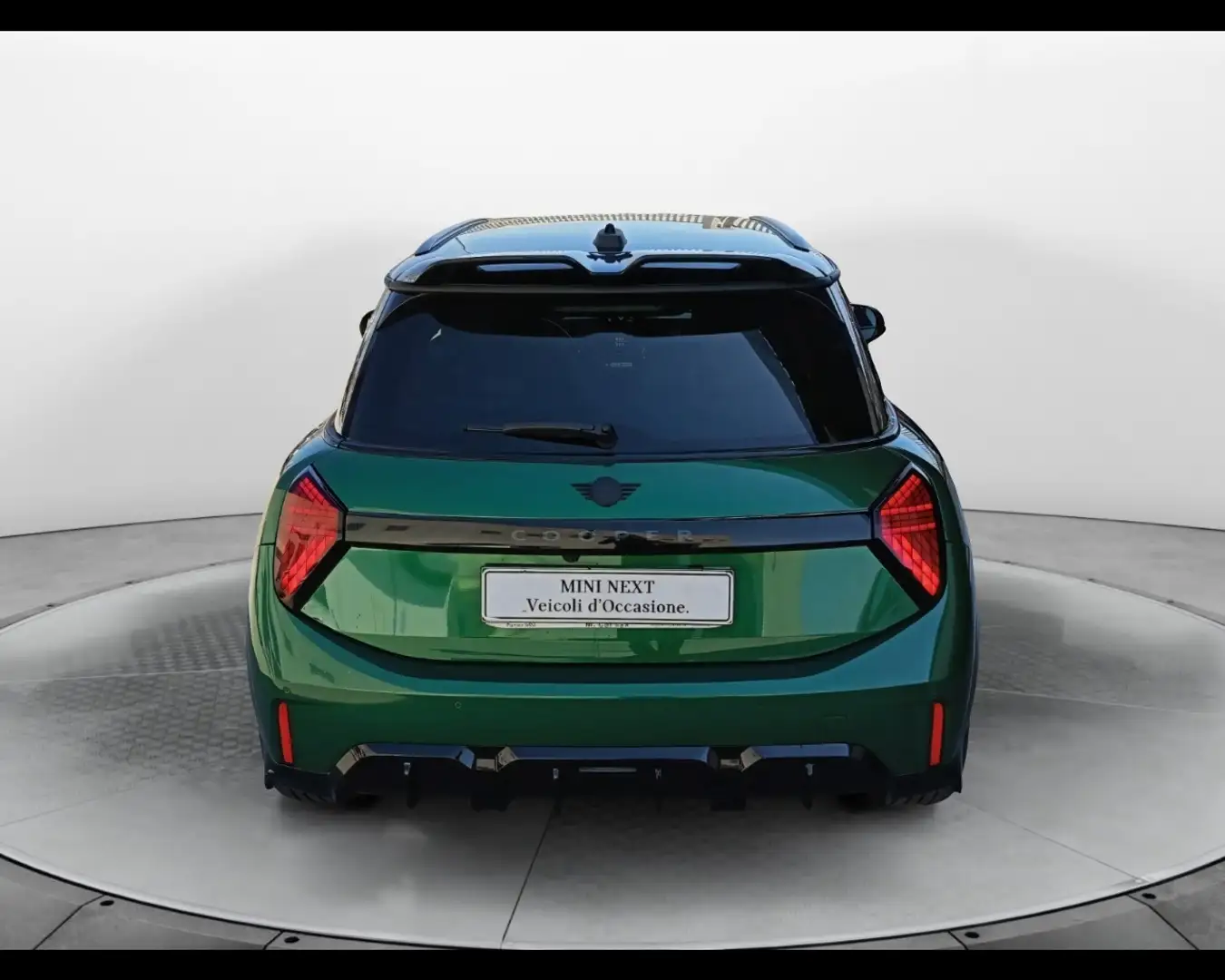 2026 MINI Cooper, 1.854 km, Italien — Foto 7 z 12