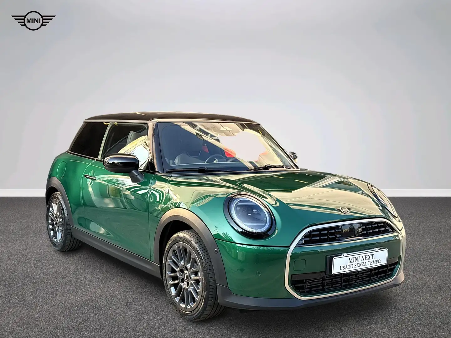 2026 MINI Cooper C, 176 km, Italien — Foto 12 z 12