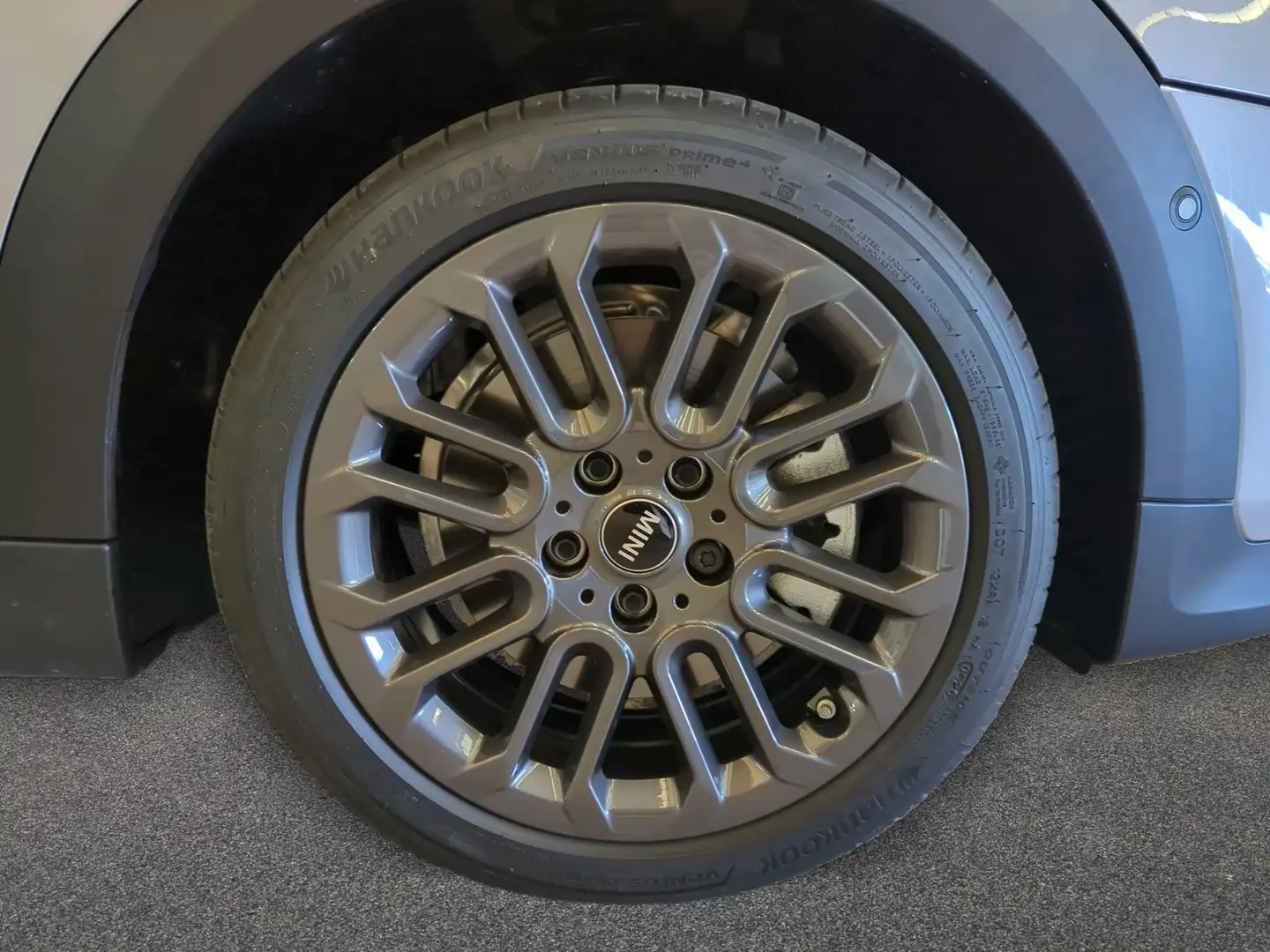 2026 MINI Cooper C, 442 km, Italien — Foto 7 z 12