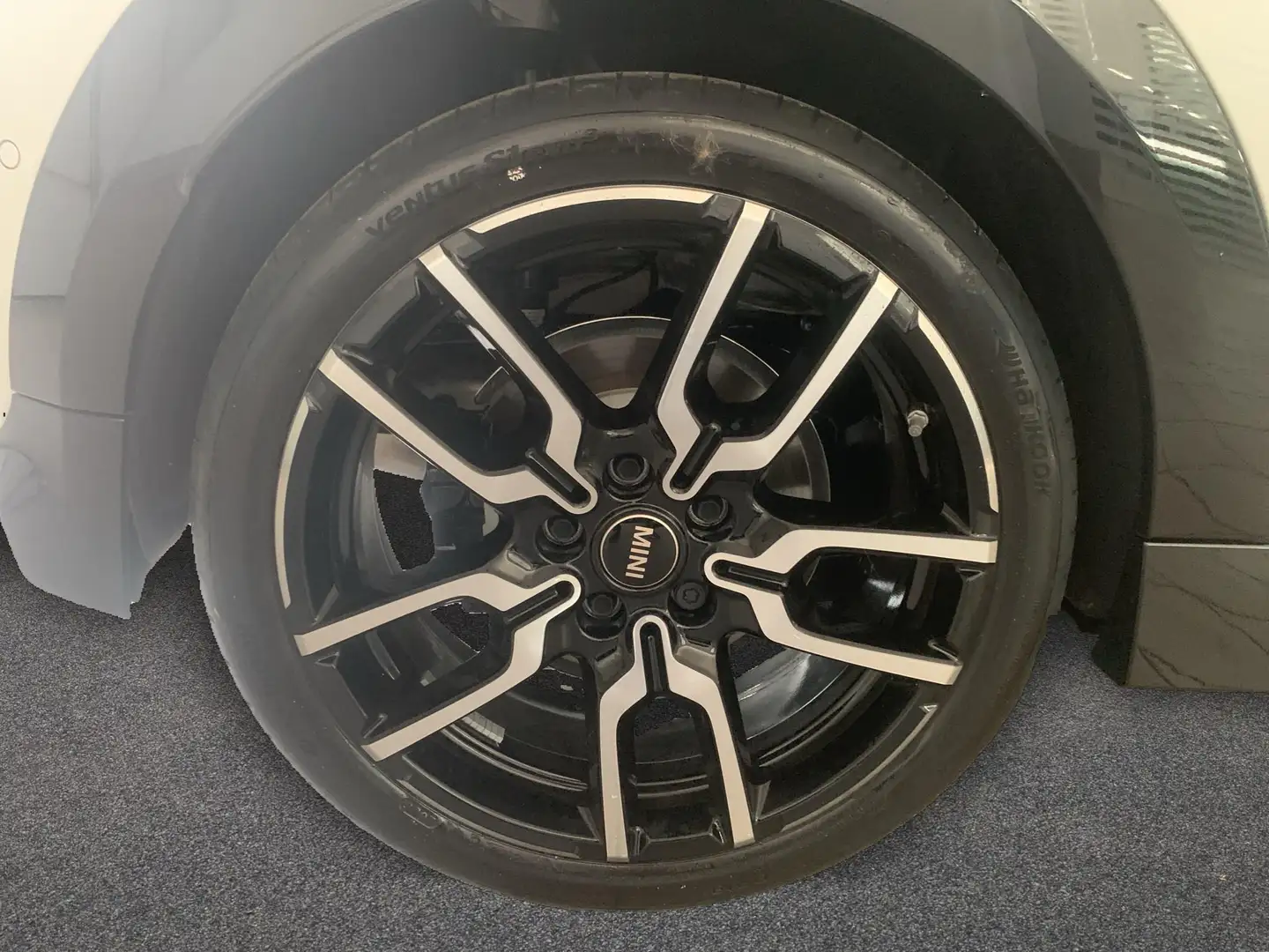2026 MINI Cooper S, 2.047 km, Italien — Foto 8 z 12