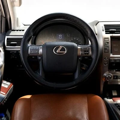 2018 Lexus GX460 PLATINUM, schwarz, 92.716 km, Import VAE — Foto 7 z 13