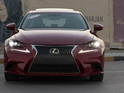 2014 Lexus IS250 PREMIER, rot, 158.000 km, Import VAE — Foto 11 z 16