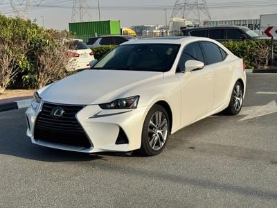 2019 Lexus IS300 PREMIER, weiß, 67.600 km, Import VAE — Foto 2 z 16