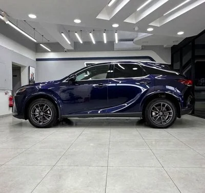 2024 Lexus RX350 ELEGANT, blau, 16.000 km, Import VAE — Foto 3 z 15