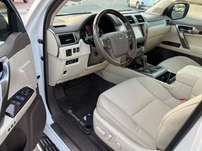 2018 Lexus GX460, weiß, 69.000 km, Import VAE — Foto 10 z 16