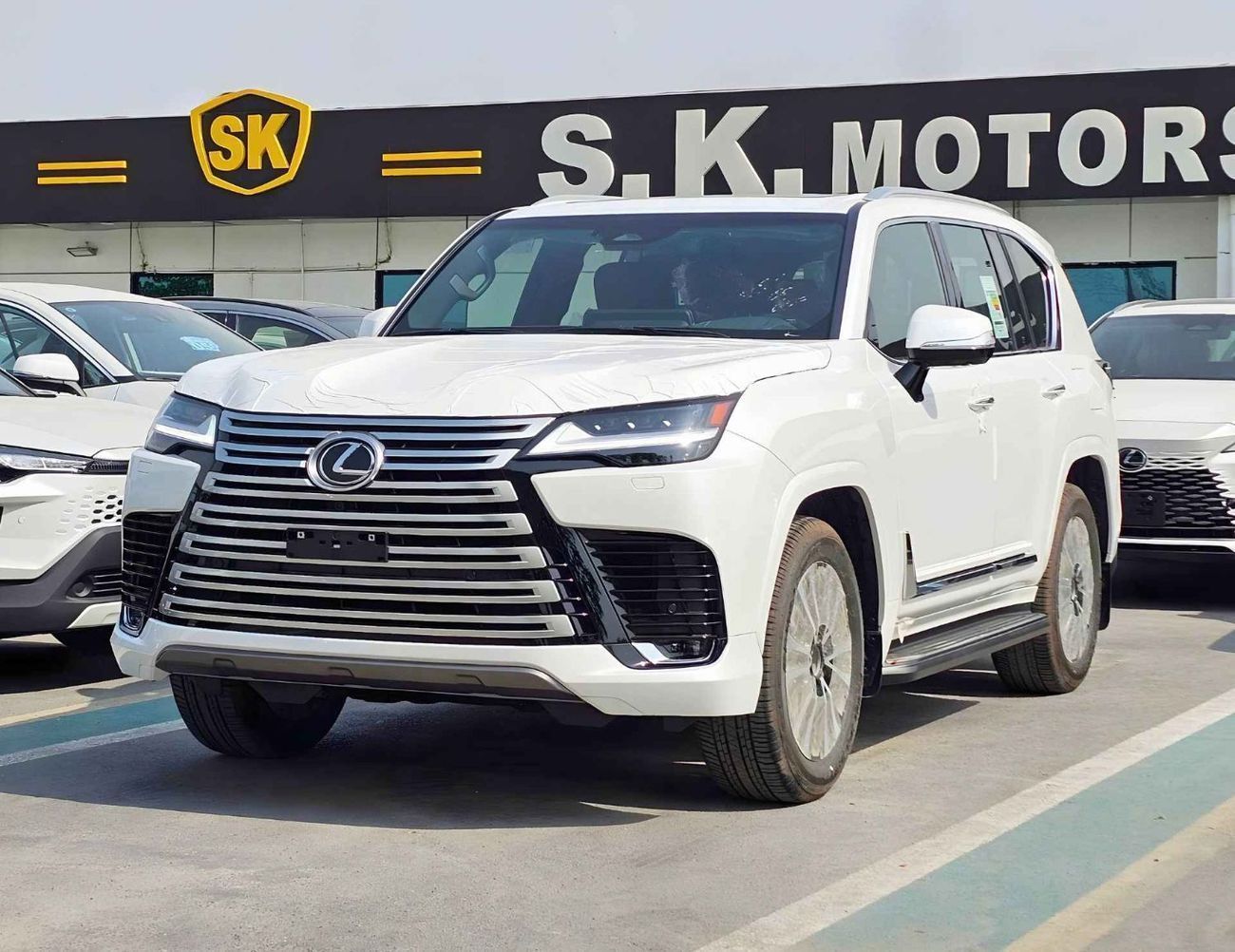 2026 Lexus LX 500, weiß, 0 km, Import VAE — Foto 1