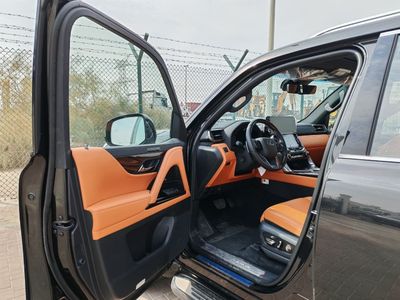 2026 Lexus LX700h, schwarz, 0 km, Import VAE — Foto 8 z 20