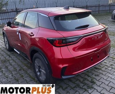 2026 Lexus LBX, rot, 0 km, Import VAE — Foto 3 z 6