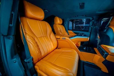 2026 Lexus LX600 VIP, schwarz, 0 km, Import VAE — Foto 2 z 15
