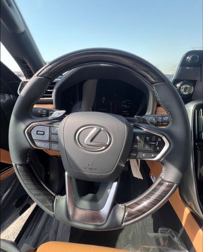 2026 Lexus LX600 PRESTIGE, schwarz, 0 km, Import VAE — Foto 12 z 21
