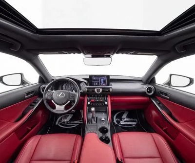 2021 Lexus IS300, Tan, 44.000 km, Import VAE — Foto 5 z 10