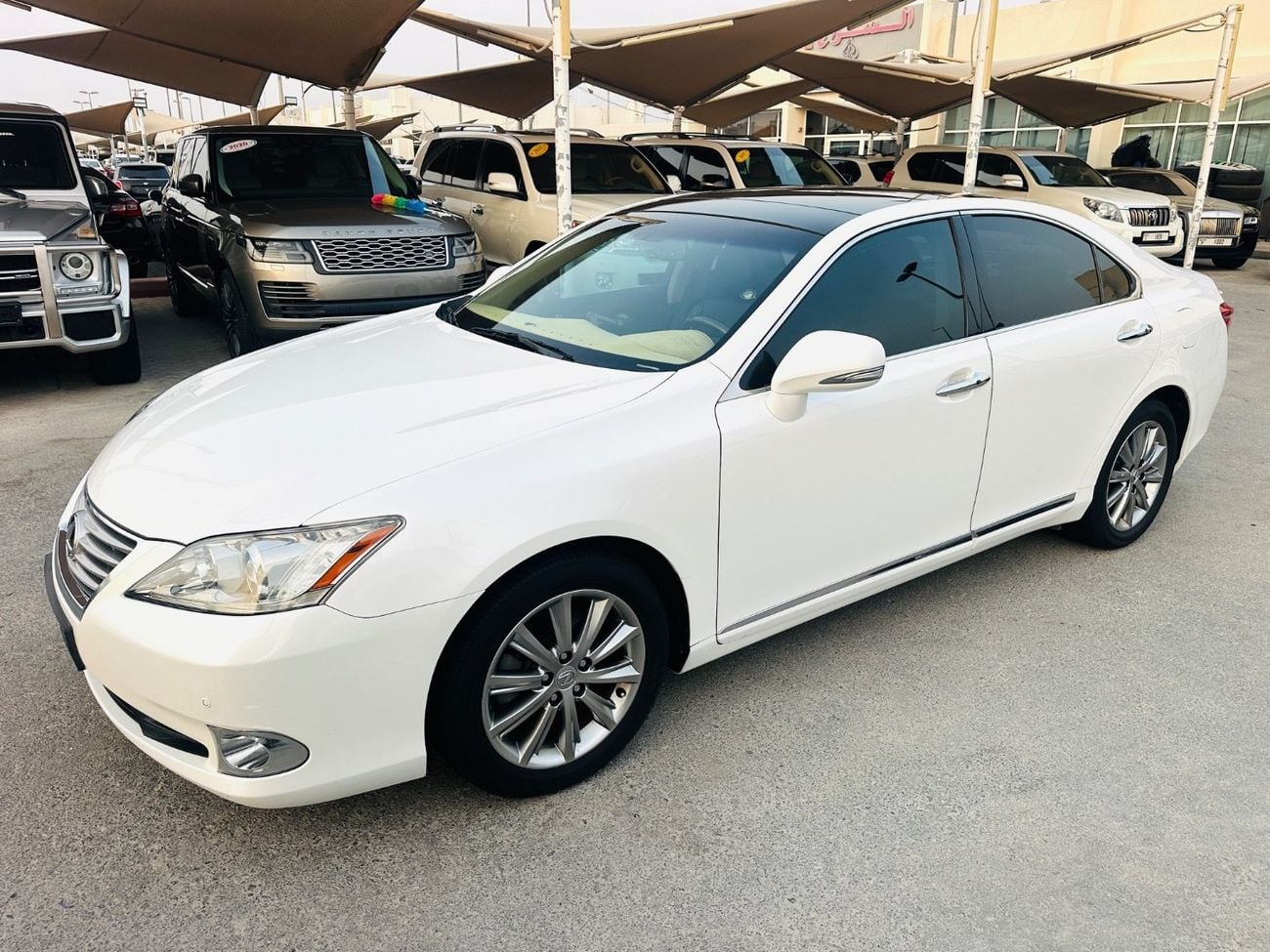 2011 Lexus ES350 PLATINUM, weiß, 179.000 km, Import VAE — Foto 1